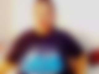 CocoFlames75 MILF webcam performer live streaming