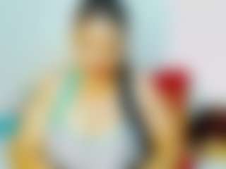 CocoFlames75 MILF webcam performer live streaming
