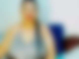 Live cam show with CocoFlames75 - Living Room on Dolls Live