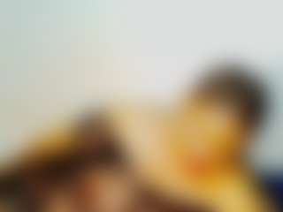 CocoFlames75 MILF webcam performer live streaming