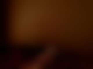 CocoFlames75 MILF webcam performer live streaming