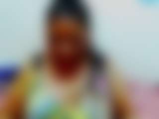CocoFlames75 MILF webcam performer live streaming