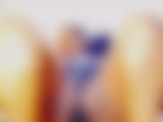 CocoFlames75's Live Sex Cam Show