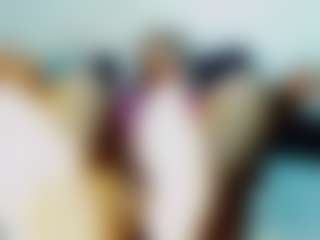 CocoFlames75's Live Sex Cam Show