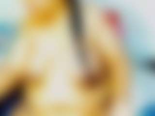 Live cam show with CocoFlames75 - Black MILF on Pornisteam.com