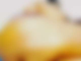 CocoFlames75 MILF webcam performer live streaming