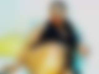 CocoFlames75's Live Sex Cam Show