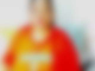 Live-camshow met CocoFlames75 - Gagging op Camsoda