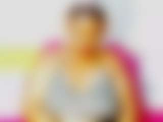 CocoFlames75 MILF webcam performer live streaming