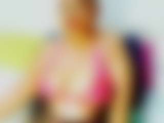 Spettacolo in cam dal vivo con CocoFlames75 - Bedroom Mature su Camsoda