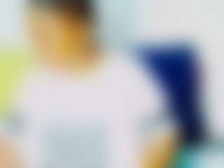 Live cam show with CocoFlames75 - Solo on Camsoda