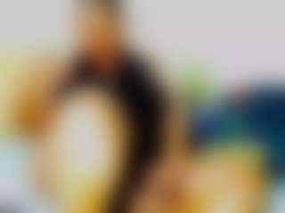CocoFlames75's Live Sex Cam Show