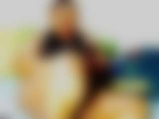 Live cam show with CocoFlames75 - Ebony Middle Aged on Camiplay Live