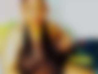 Live cam show with CocoFlames75 - Wet on Milfs Live