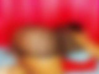 Live cam show with DivineBooty93 - Shaved Pussy Curvy on Uber Horny