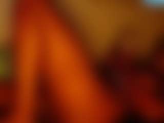 LusciousLipsT's Live Sex Cam Show