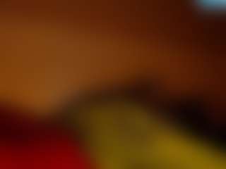 LusciousLipsT's Live Sex Cam Show