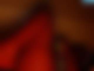 LusciousLipsT's Live Sex Cam Show