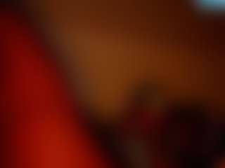 LusciousLipsT's Live Sex Cam Show