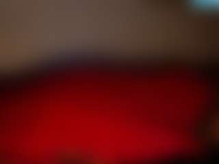 LusciousLipsT's Live Sex Cam Show