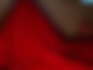 Live cam show with LusciousLipsT - Living Room on mypornchat.com