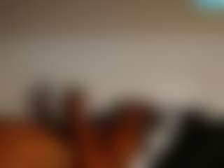 LusciousLipsT's Live Sex Cam Show