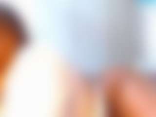 LusciousLipsT's Live Sex Cam Show
