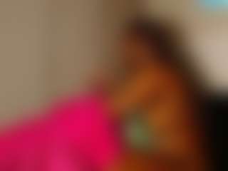 Live cam show with LusciousLipsT - Ebony on CamClone | south africa