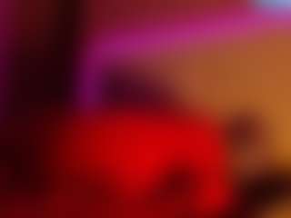 LusciousLipsT's Live Sex Cam Show
