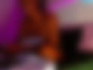 LusciousLipsT's Live Sex Cam Show