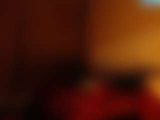 LusciousLipsT's Live Sex Cam Show