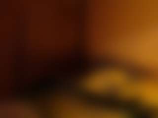LusciousLipsT's Live Sex Cam Show