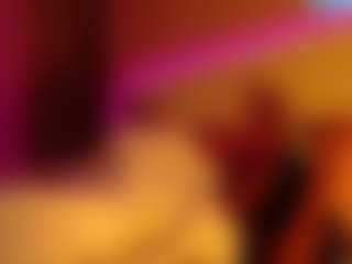 LusciousLipsT's Live Sex Cam Show