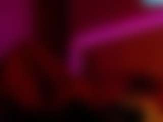 Live cam show with LusciousLipsT - Living Room on Chatstar