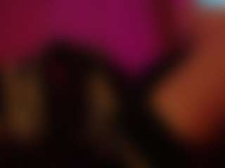 LusciousLipsT's Live Sex Cam Show