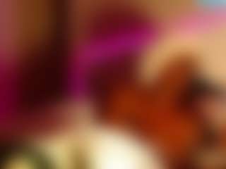 Live cam show with LusciousLipsT - Living Room on Camsoda