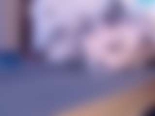 LusciousLipsT's Live Sex Cam Show