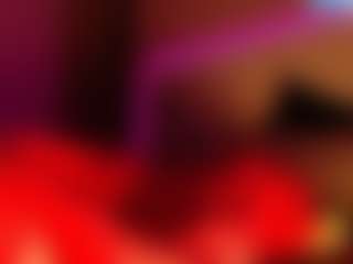 LusciousLipsT's Live Sex Cam Show