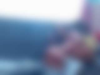 LusciousLipsT's Live Sex Cam Show