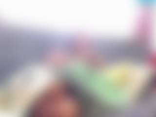 Live cam show with LusciousLipsT - Bedroom Black on dasdasdadada.com
