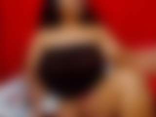 Live cam show with SexyBustyBoobs87 - Black MILF on CamSodaAdn