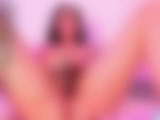 Live cam show with zarahfoster - Double Penetration on Camsoda