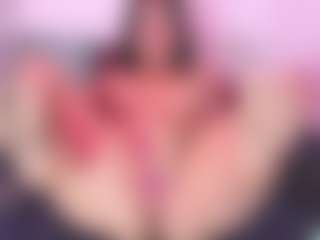 Live cam show with zarahfoster - Amateur on Camsoda