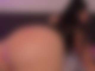 Live cam show with glektragray - Brown Eyes on livesuperchat.net