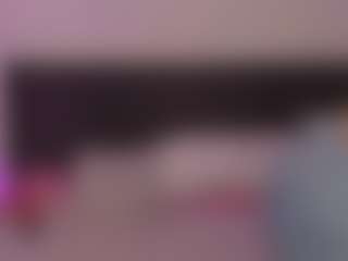 Live cam show with glektragray - Cosplay Mature on Camsoda