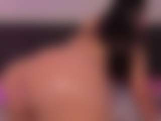 Live cam show with glektragray - Lovense Latina on Camsoda