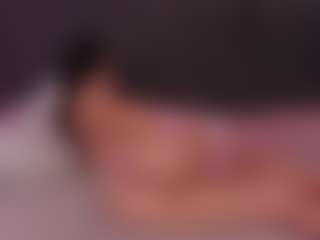 Live cam show with glektragray - Public on Camsoda
