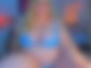 Live cam show with AdabelaUrHotDream - Anal on live18s.com
