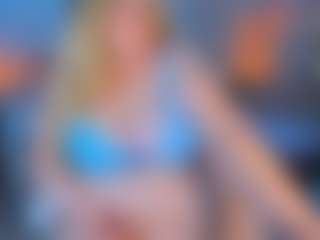 Live cam show with AdabelaUrHotDream - Fetish on Soda Cam