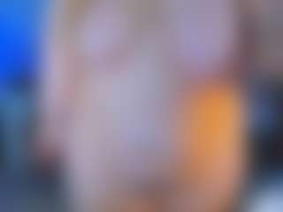 AdabelaUrHotDream's Live Sex Cam Show